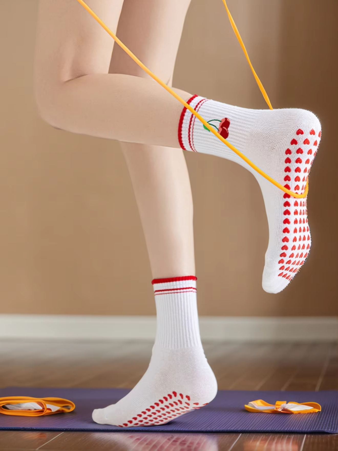Yoga Fitness & Nutrition Llp - 1 Pairs Cross-Border Professional Yoga Socks,